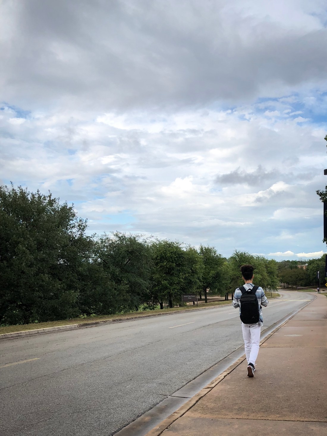 A solo walker, Austin